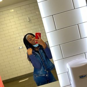 Meet your Posher, Zavia